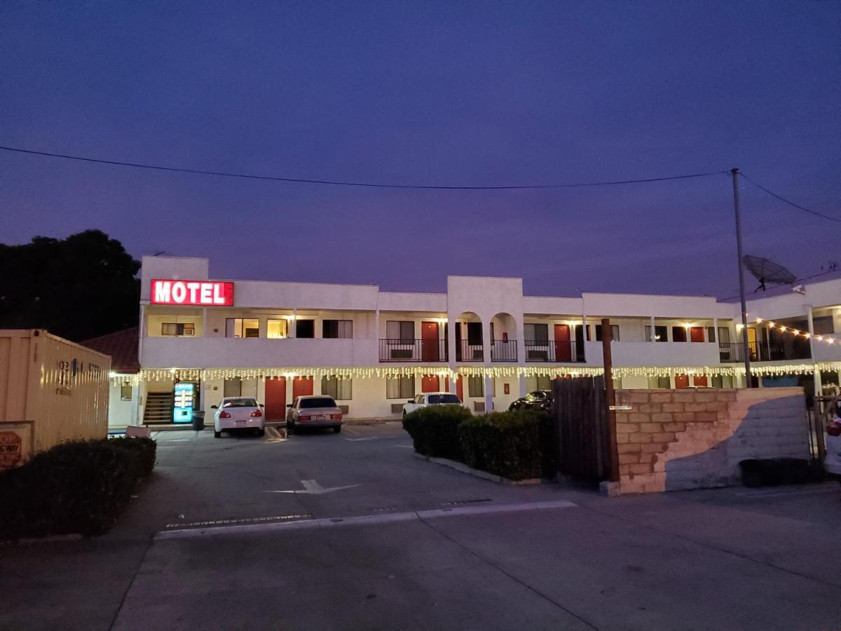 尤尼斯广场汽车旅馆 艾尔蒙特 外观 照片